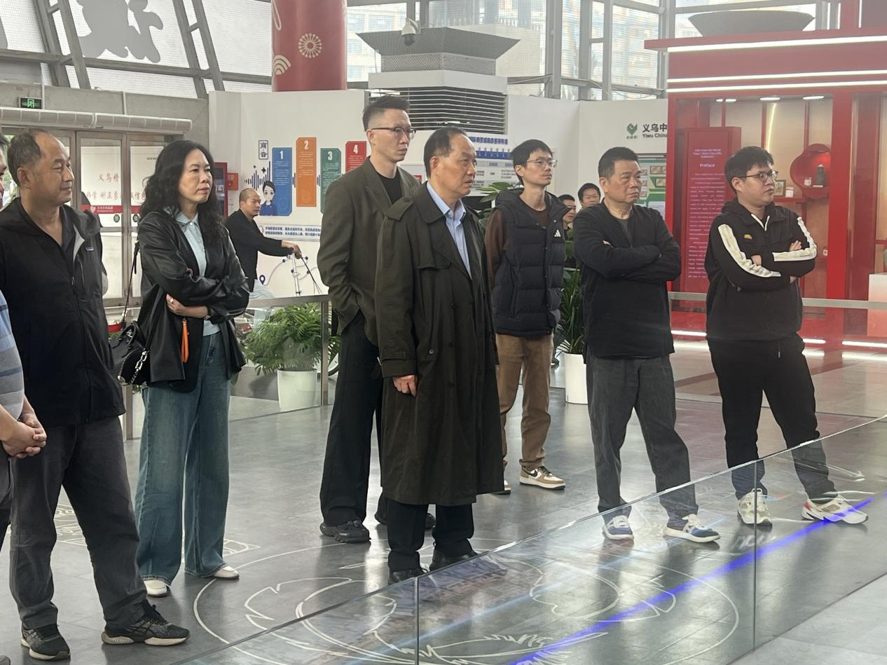 借鉴义乌经验，推动创新发展